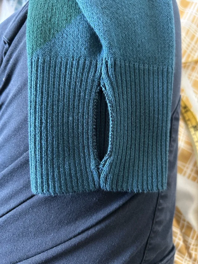 The Drop Cardigan image indicator(7)