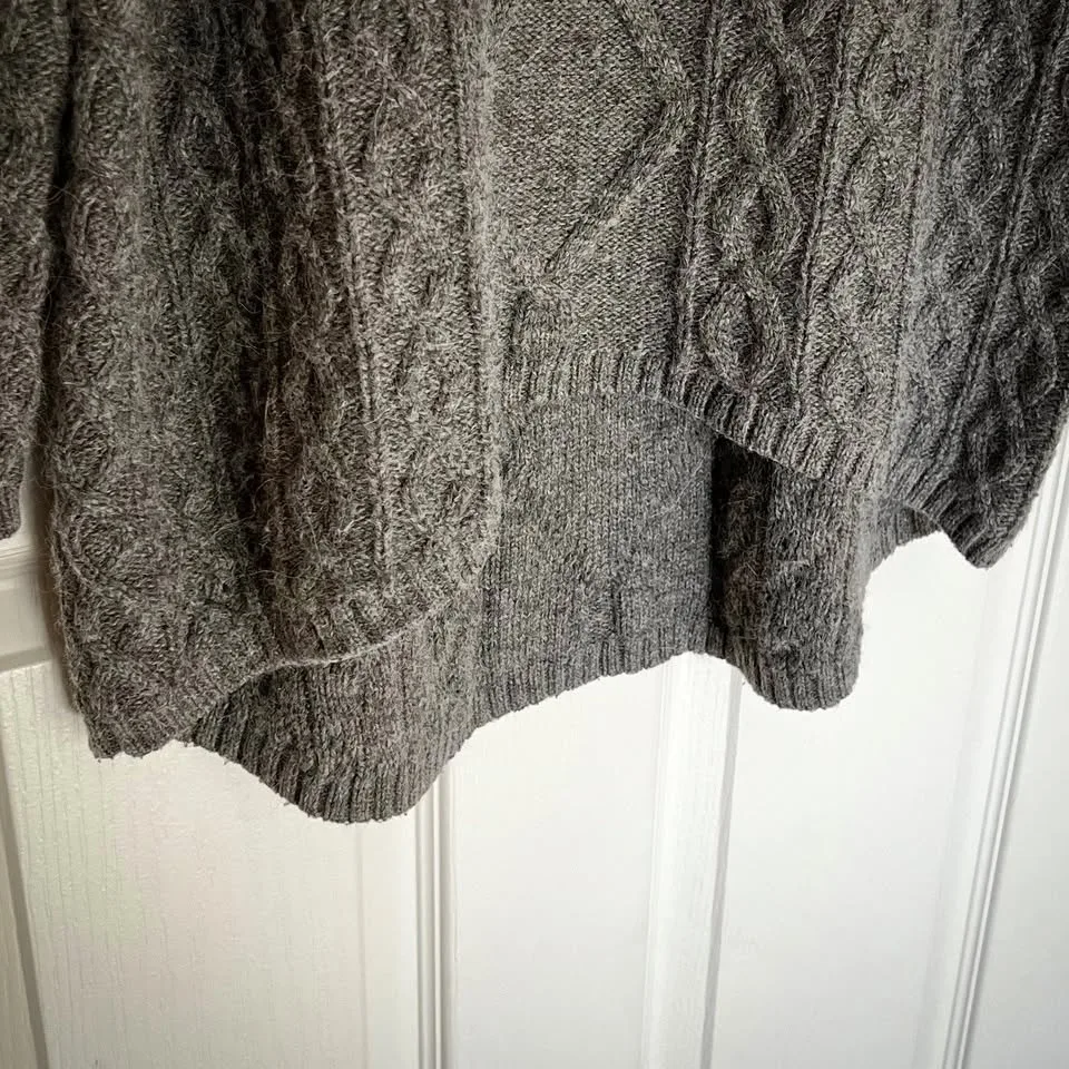 Tristan Long Grey Sweater - Medium image indicator(4)