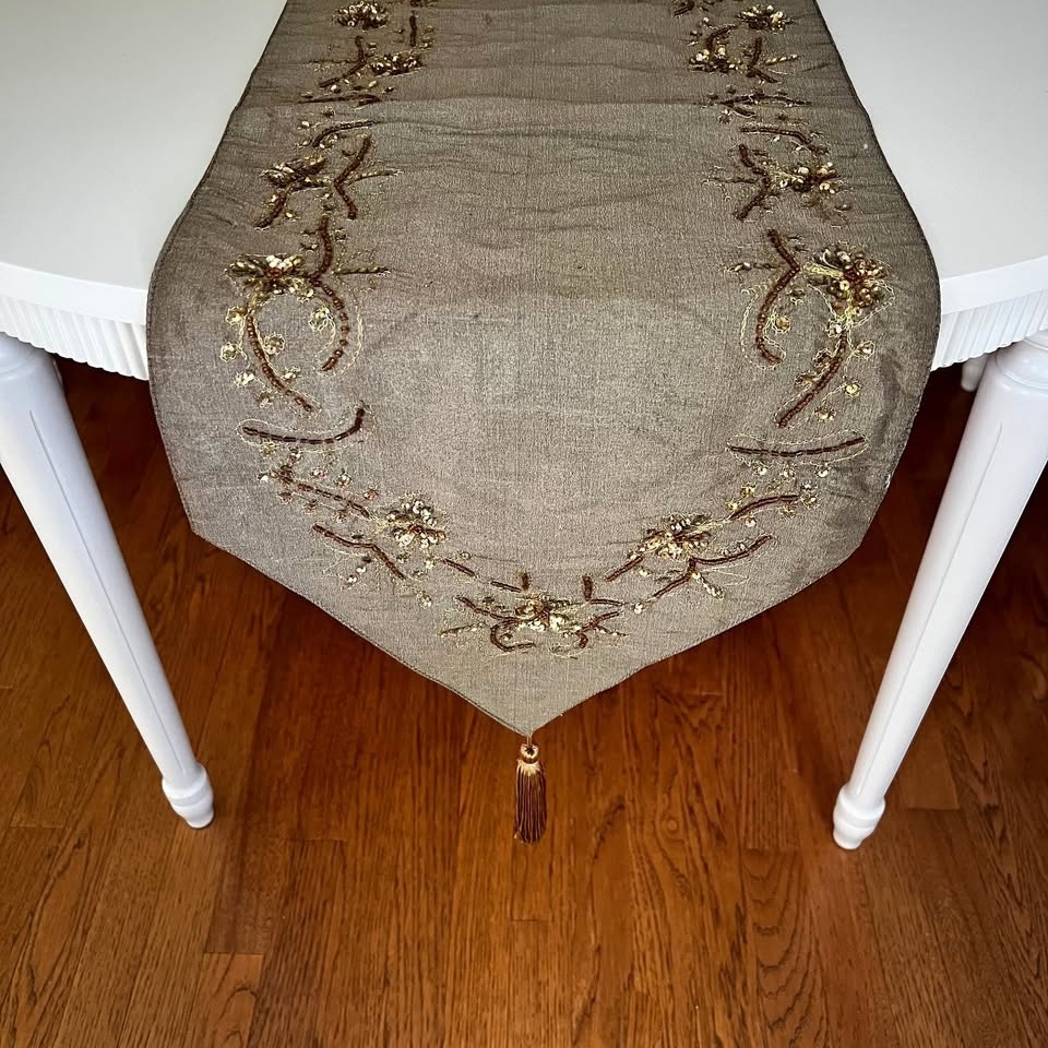 Table Runner with beads and sequins - 13”x 72” - photo 2