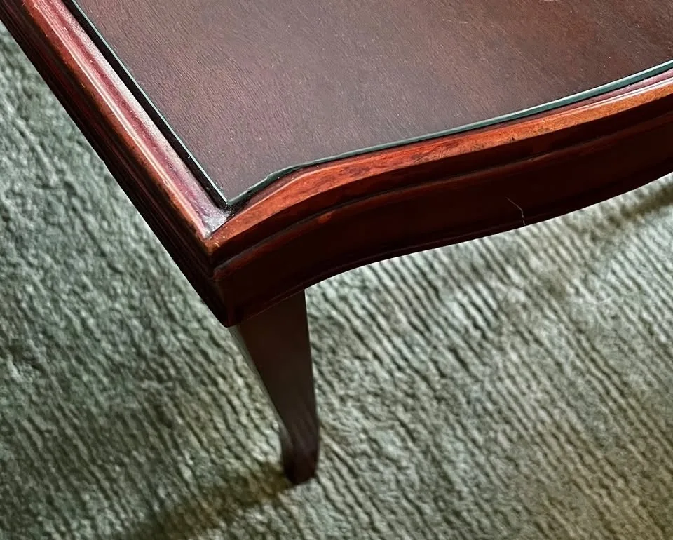 Small Antique Coffee Table - Mahogany image indicator(3)