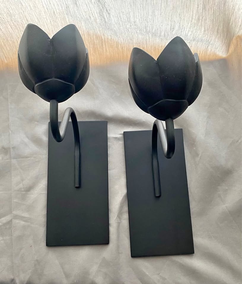 Set of 2 Ikea BAKHASARE Bookend Iron Flower Tulip 1 Black