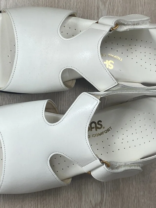 NWOT Vintage Women's SAS Suntimer Leather Shoes Size 8S image indicator(7)