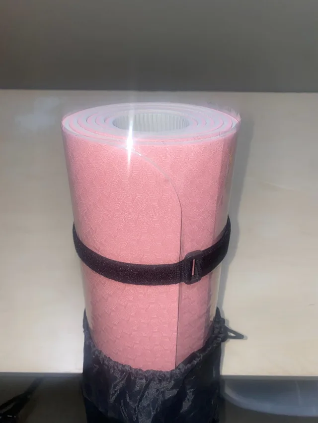Sealed Large Pink Yoga Mat 6x4 Feet x 6 mm image indicator(2)
