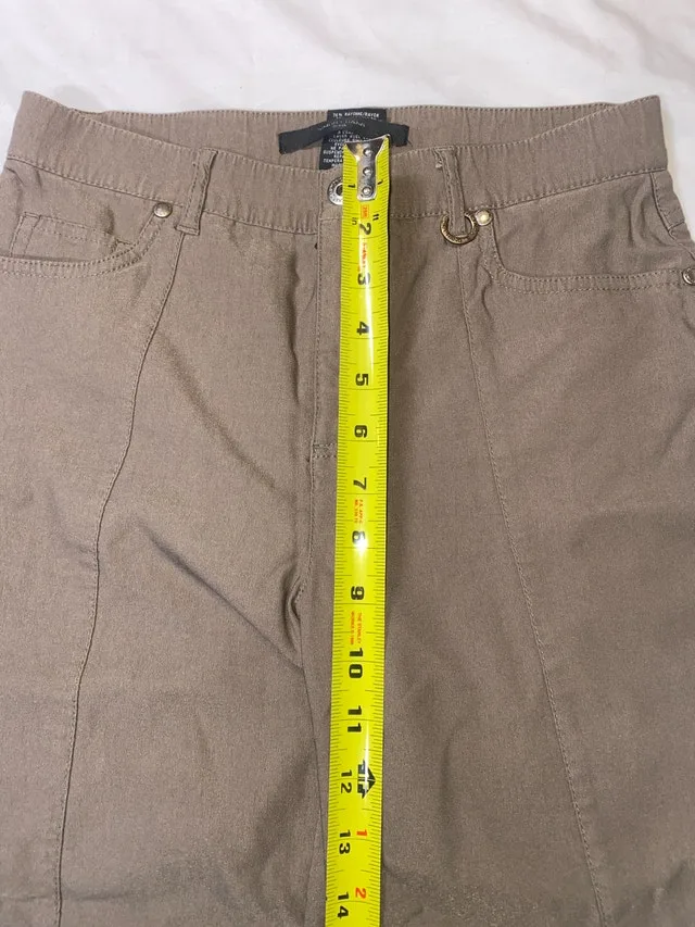 Simon Chang Capri Denim - Womens Size 4 image indicator(10)