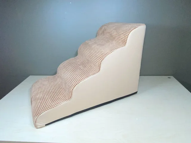 4-Step Folding Pet Stairs 19 Inch Rise Brown Rounded image indicator(2)