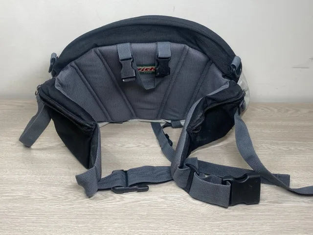 Large Hip Pack 15x9 Inches image indicator(3)