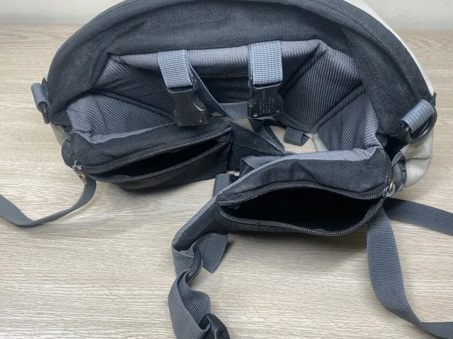 Large Hip Pack 15x9 Inches image indicator(4)