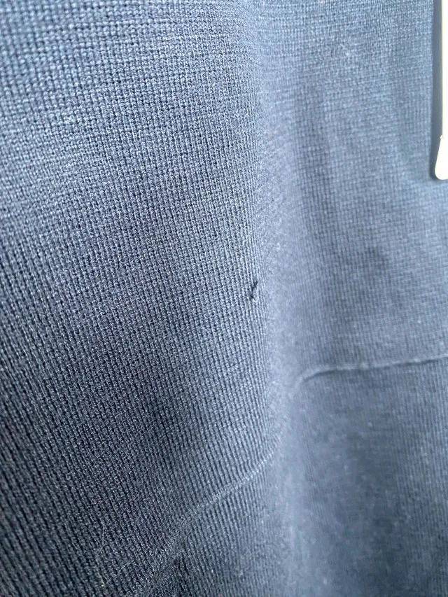 NWT Men's Zip Up Sweater XL - Navy image indicator(4)