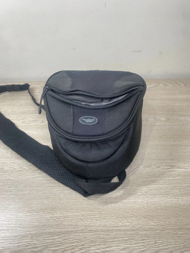 Small Roots Sling Bag 9x9 Inches image indicator(6)