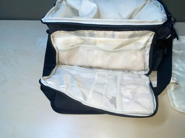 New Portable Diaper Bag 12x8x8 Inches image indicator(3)