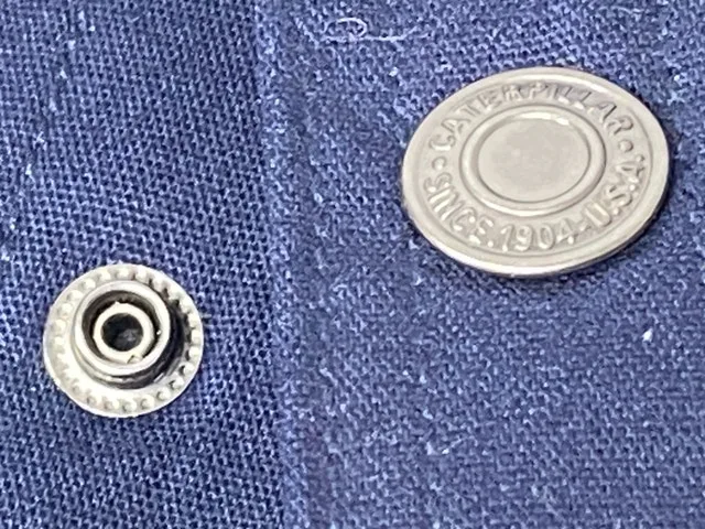 NWT Men's Caterpillar Heavy Shirt - XL image indicator(9)