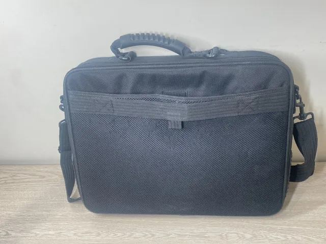 Laptop Briefcase 17x13 Inches image indicator(3)