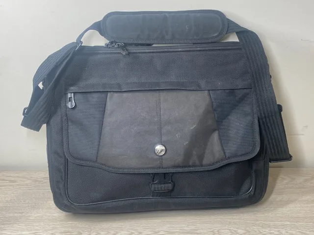 Laptop Briefcase 17x13 Inches image indicator(8)