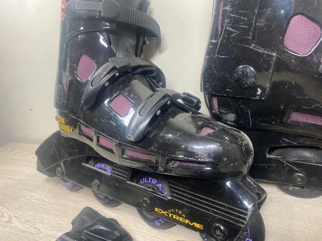 Men's Sz 9 Ultra Wheels Roller Blades
