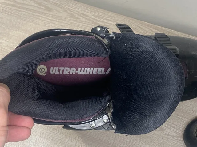 Men's Sz 9 Ultra Wheels Roller Blades image indicator(7)