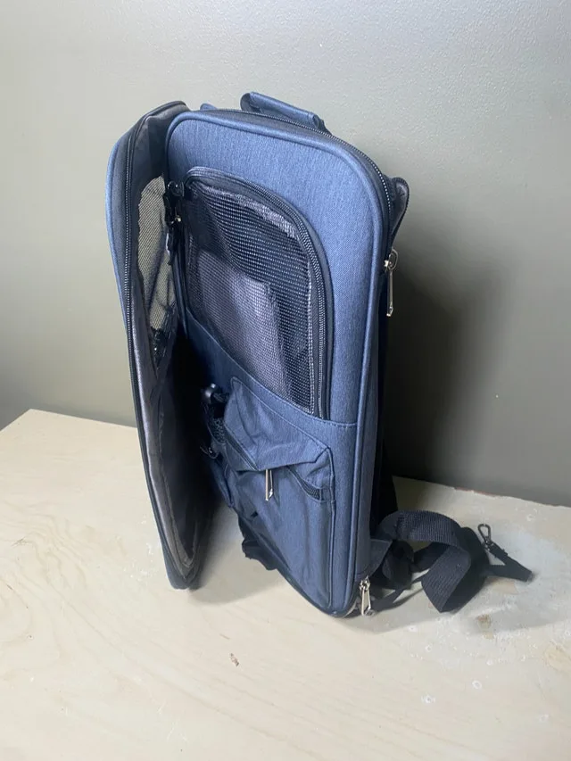 2-Way Expandable Pet Carrier Back Pack up to 20lbs image indicator(7)