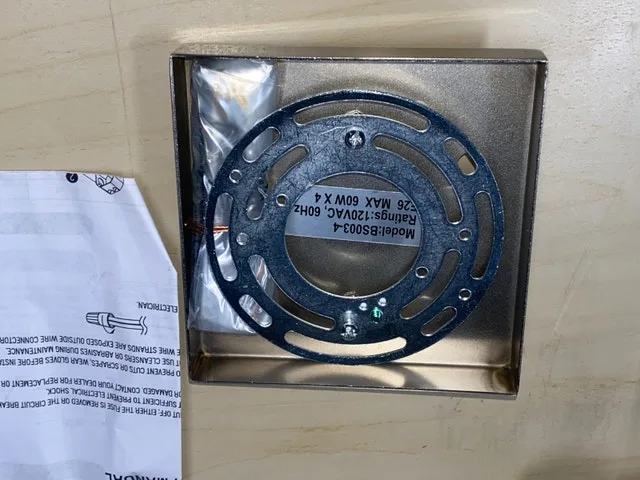 4-Light Vanity Light with Etched White Glass image indicator(4)