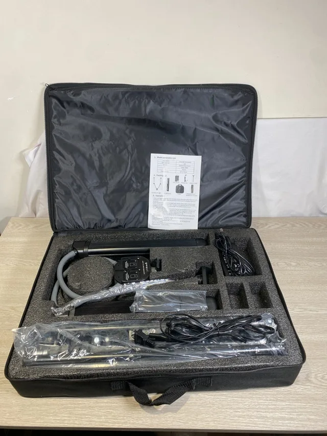 LED Video and Photography Lighting Kit image indicator(8)