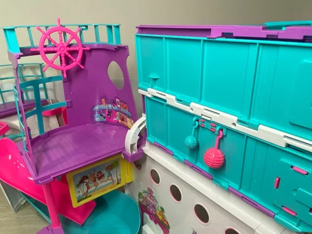 Large Barbie Lot Incl Sisters Cruise Ship image indicator(10)