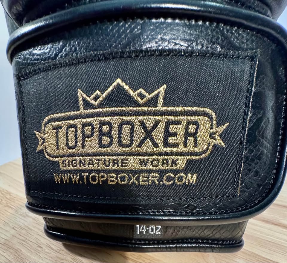 BRAND NEW-NEVER worn ' TopBoxer' boxing gloves - photo 2