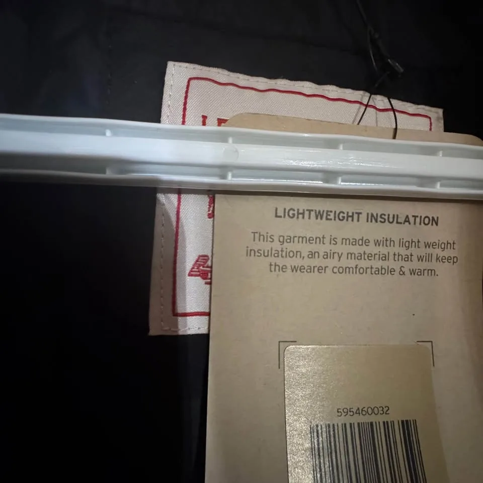 Levi's Western Puffer Vest - BRAND NEW with Tags image indicator(3)