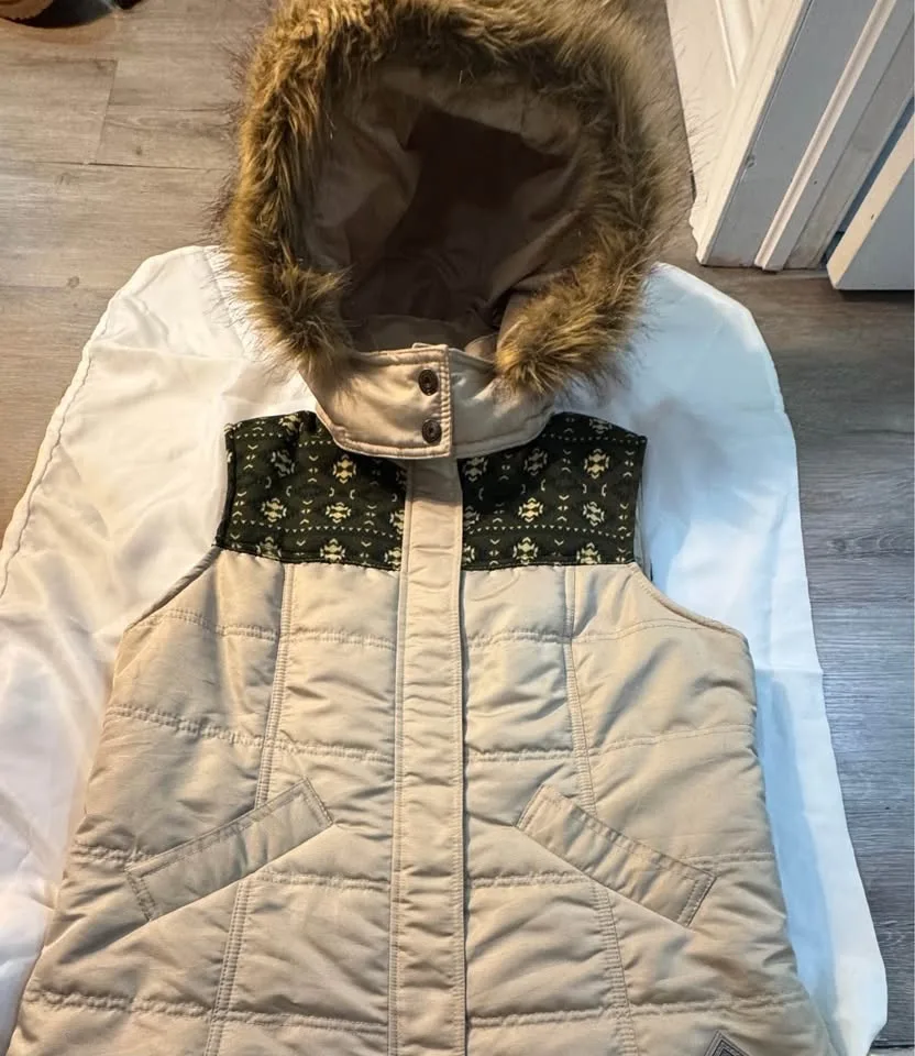 Vintage Beaver Canoe Puffer Vest XL image indicator(9)