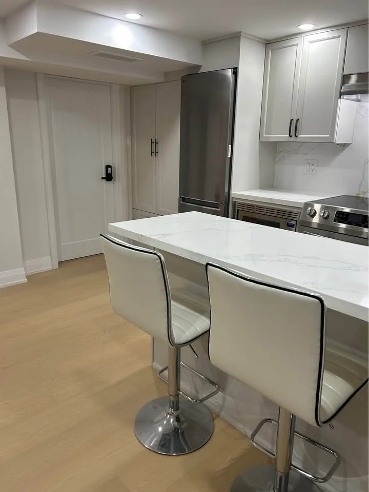 1 Bed 1 Bath - Apartment image indicator(2)