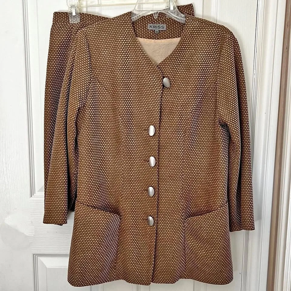 Kriss Sweden Woman's Suit - Medium