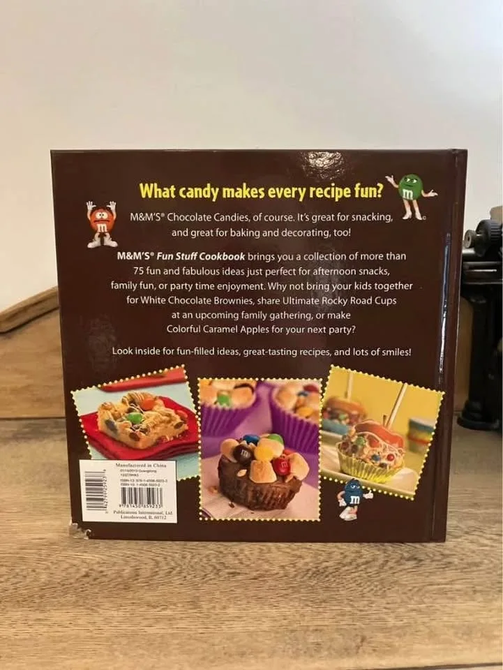 M&M'S Fun Stuff Cookbook image indicator(3)