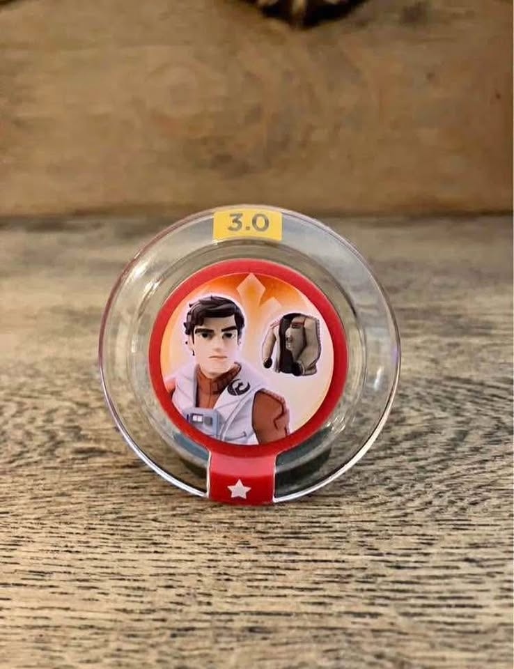 Disney Infinity 3.0 Power Disc Poe's Resistance Jacket