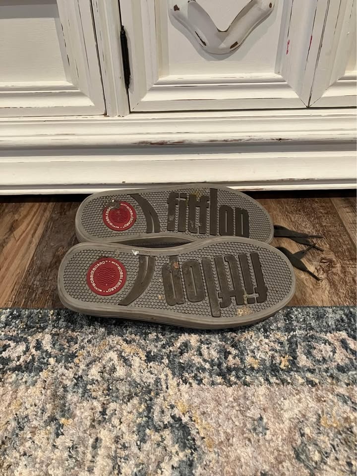 Ladies Fitflop Shoes Size 7 - photo 4