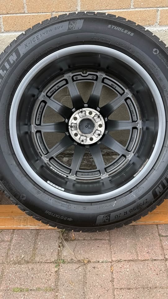 275/50R20 AMG GLE winter set like new - photo 2