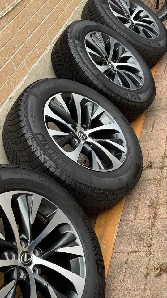 235/65R18 Lexus RX winter set image indicator(6)