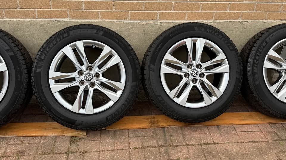 235/60R18 BRAND NEW TOYOTA SIENNA WINTER PACKAGE - photo 5