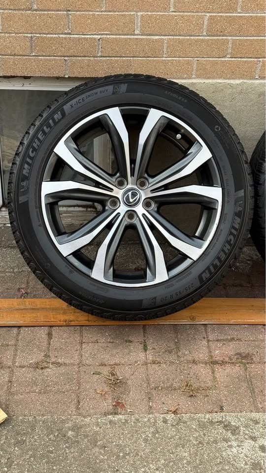 235/55R20 Lexus RX original winter set - photo 3