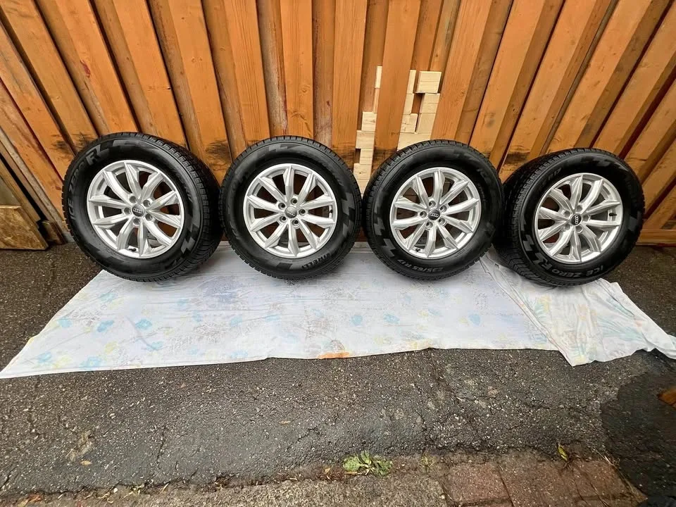 235/65R17 - 4 Luxury Ausi Winter Wheels and Pirelli Ice Zero 5x1