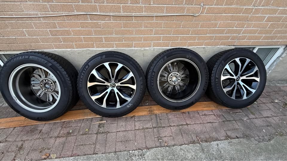 245/50R20 OEM Honda Pilot Rims & Michelin Tires - photo 4