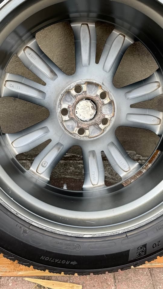 235/55R20 OEM Lexus RX F-Sport Rims Michelin Winter Tires - photo 3