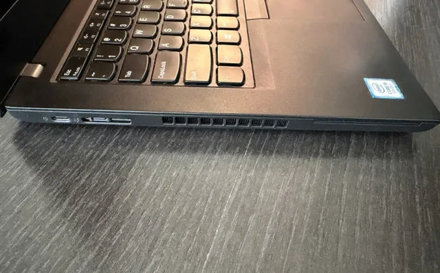 Lenovo T480 Laptop - i5-8250U 16GB RAM 256GB SSD HDMI Win11 image indicator(5)