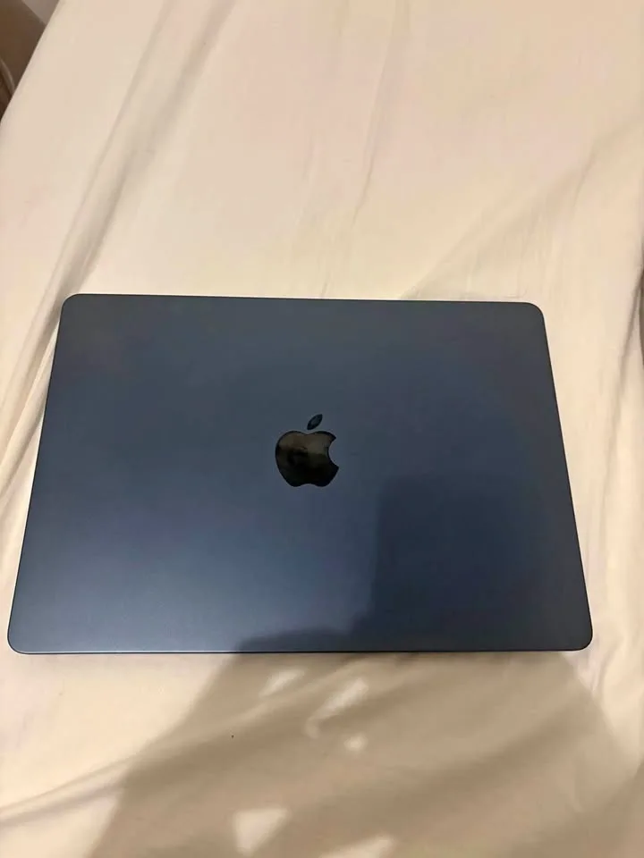 MacBook Air 2024 m3 13"