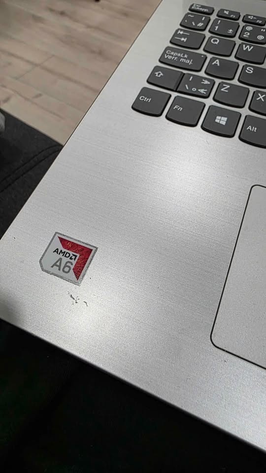 Lenovo ideapad - photo 3