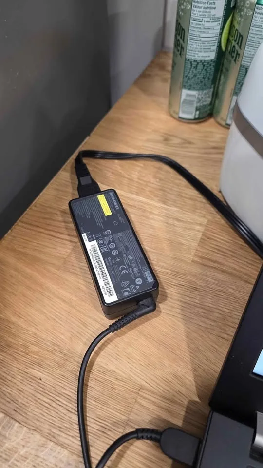 Lenovo ThinkPad i5 7gen image indicator(4)