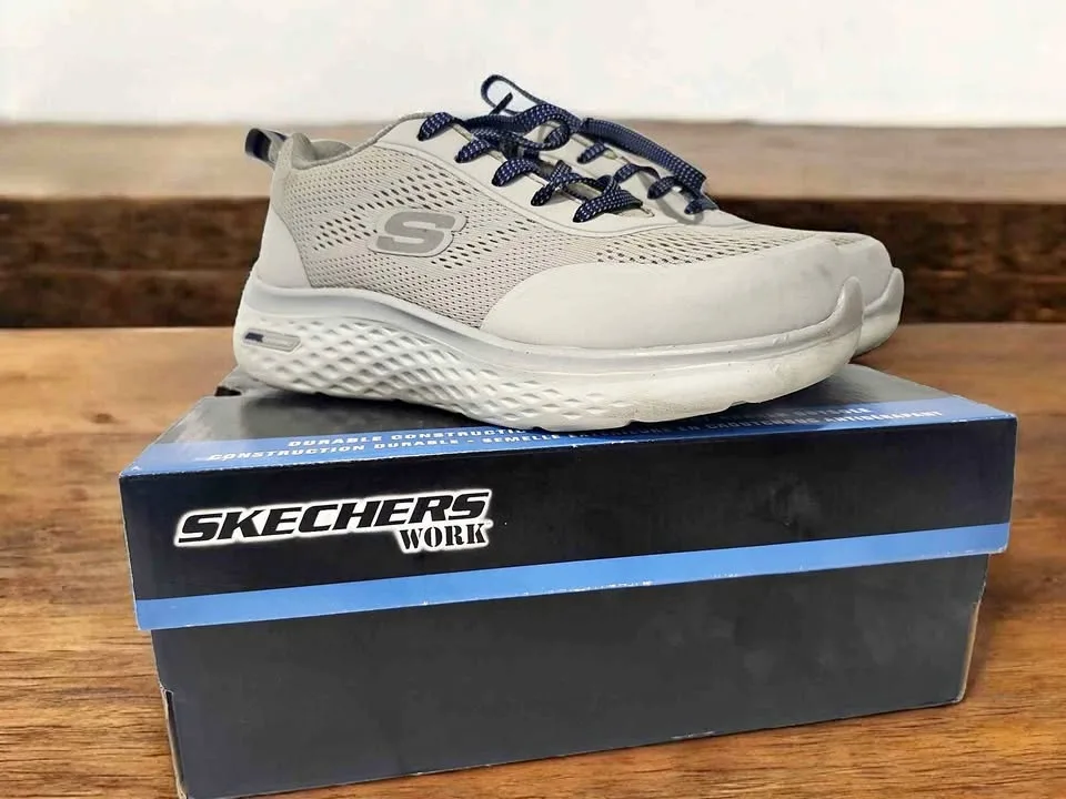 Skechers Women's safety Steel Toe Athletic Work Shoes