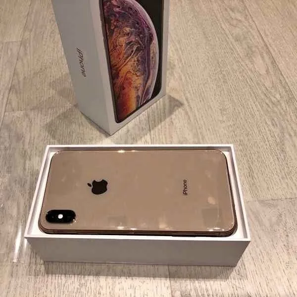 ✨ iPhone – Gold Executive Edition | Luxury Performance Asset ✨