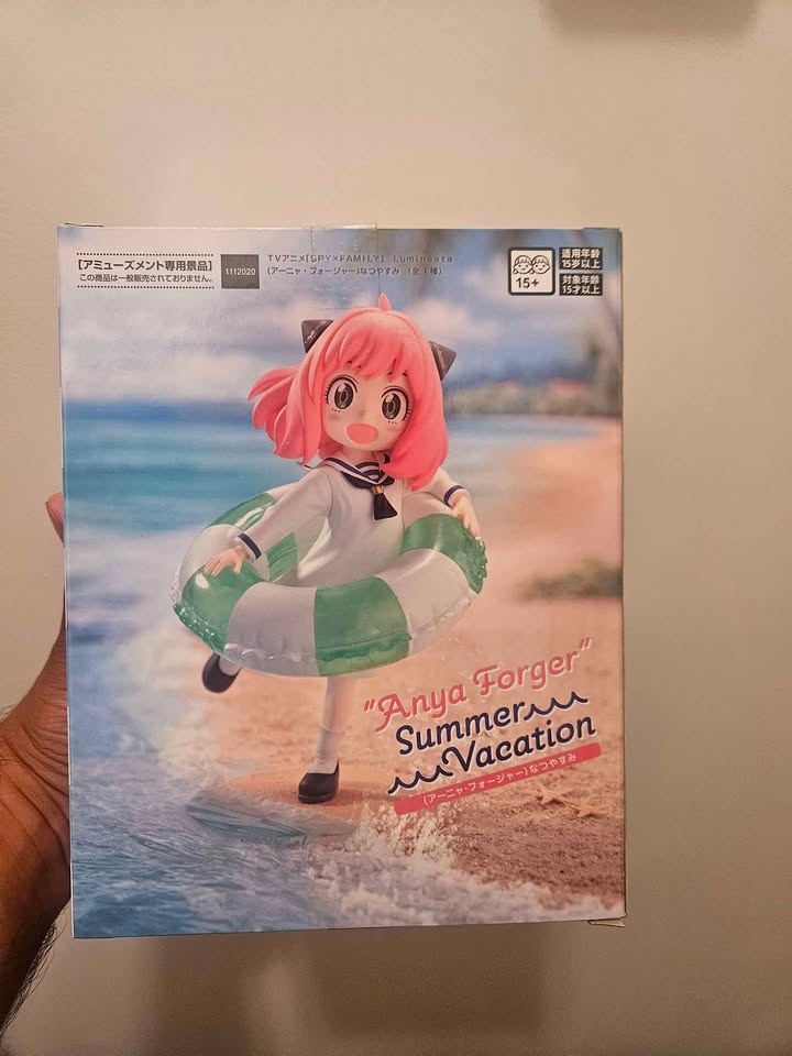 Anya Forger - Summer Vacation Figurine (UNOPENED) - photo 2