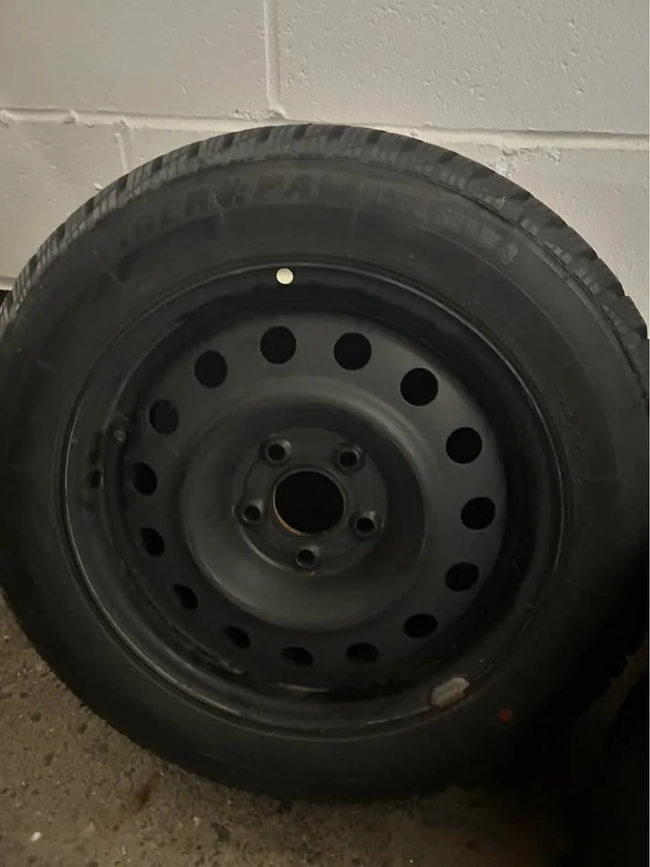 Uniroyal winter tires 4 set image indicator(3)