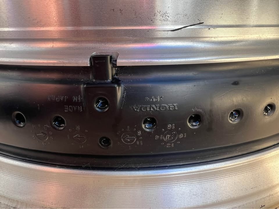 19 inch Acura RDX alloy rim sport ￼ - photo 4
