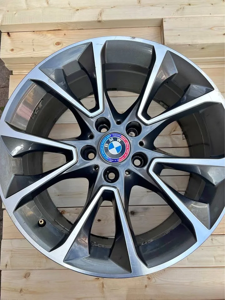 19 inch BMW X5 original rims