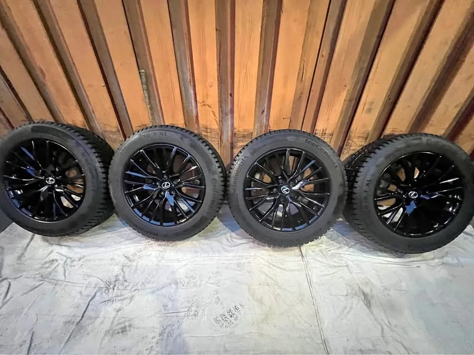225/60R18 Lexus NX, luxurious special edition winter set ￼