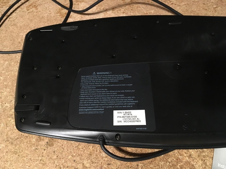 LOGITECH CORDED KEYBOARD MODEL # Y-BH52 WORKING - photo 4